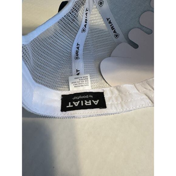 Ariat Hat Ladies Turquoise Logo Leather Patch Ponyflo Cap One Size Ponytail NWT - Picture 8 of 13